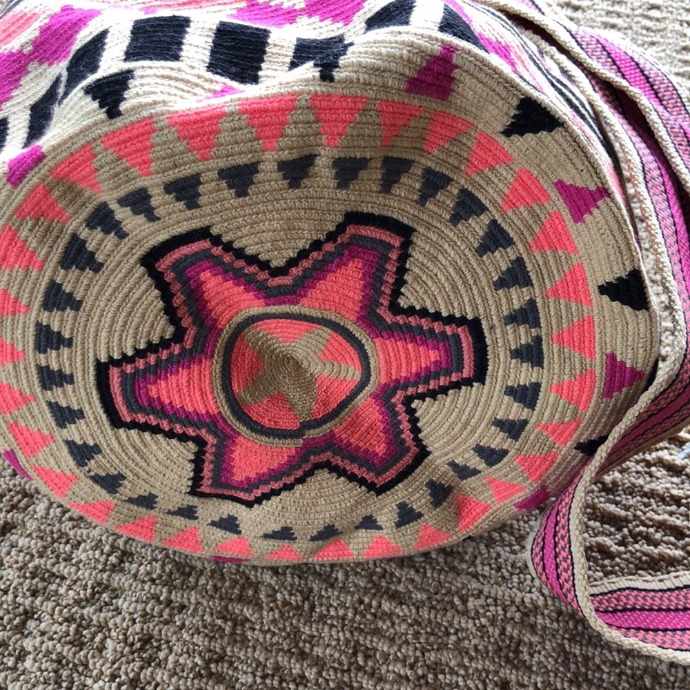 Authentic handmade Wayu bag - Picture 4 of 5